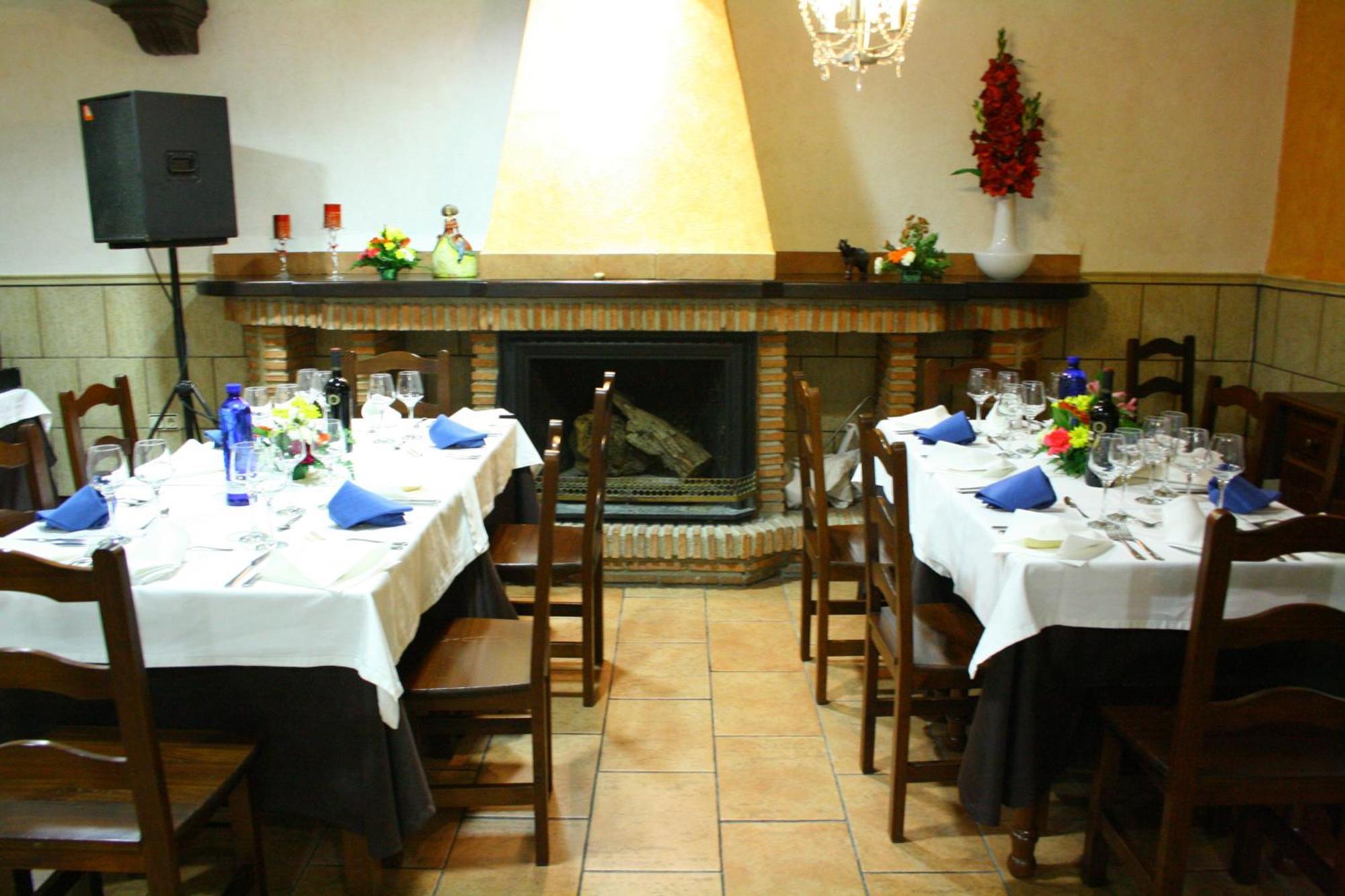 Hotel Rural Huerta Del Laurel モナチル エクステリア 写真