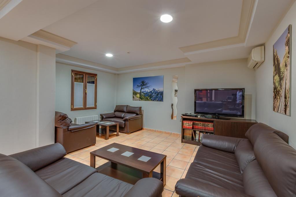 Hotel Rural Huerta Del Laurel モナチル エクステリア 写真