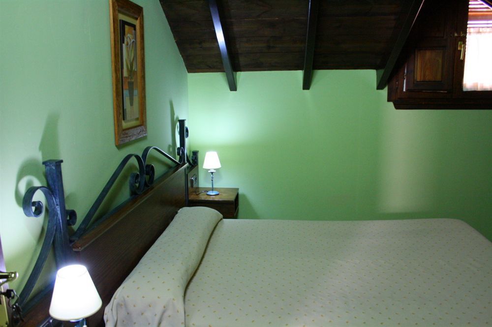 Hotel Rural Huerta Del Laurel モナチル エクステリア 写真